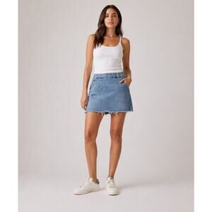 Forever 21 Denim Mini Skirt Size S Light Wash Raw Hem Casual Stretch